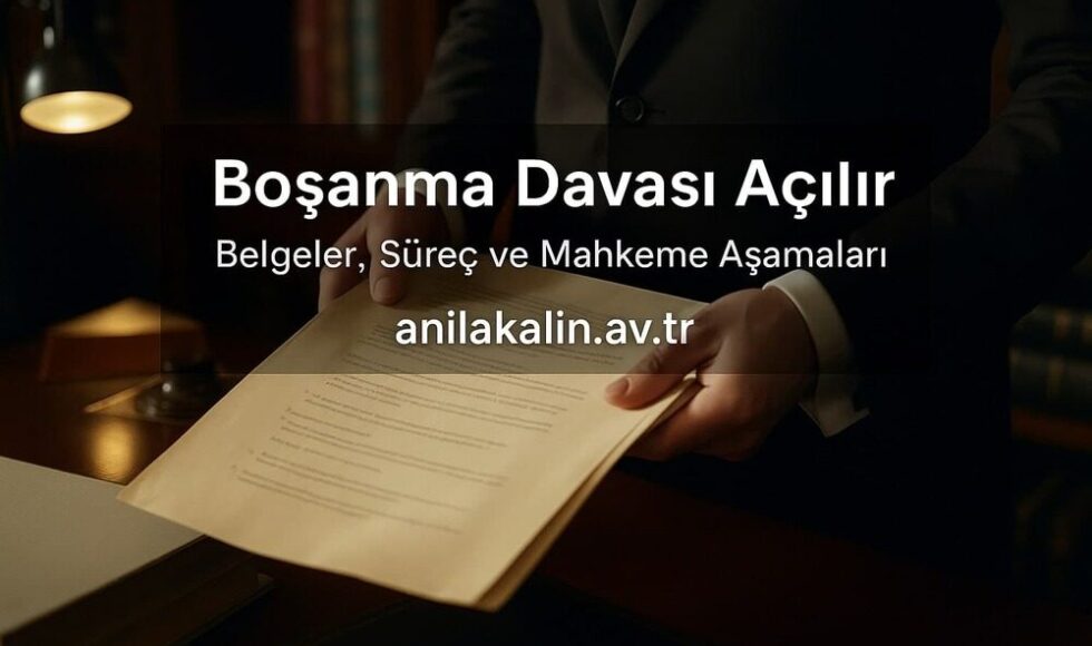 “Boşanma Davası Nasıl Açılır” başlıklı bir hukuk rehberi için hazırlanmış, elinde belge tutan avukat görselli blog kapağı.